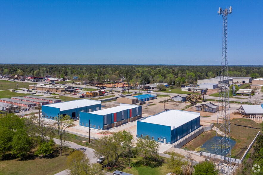 More Photos Of 5523 FM 1488, The Woodlands Showroom For Lease