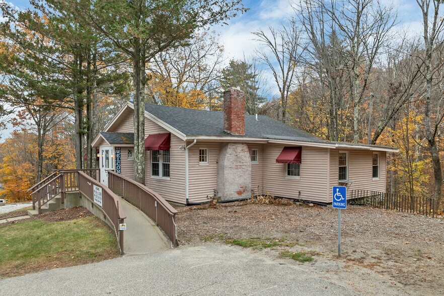 More Photos Of 136 Daniel Webster Hwy, Meredith General Retail For Sale