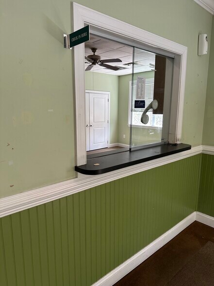 More Photos Of 4102 Ben Franklin Blvd, Durham Medical For Lease