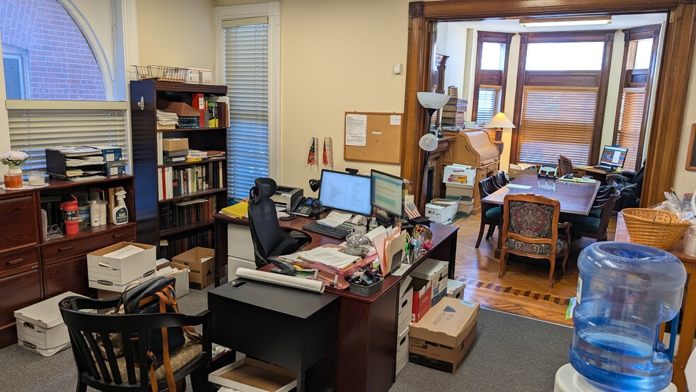 More Photos Of 383 Orange St, New Haven Apartments For Lease