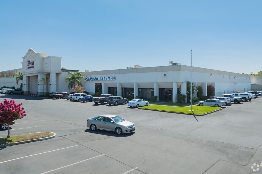 More Photos Of 11840 Folsom Blvd, Rancho Cordova Manufacturing For Sale