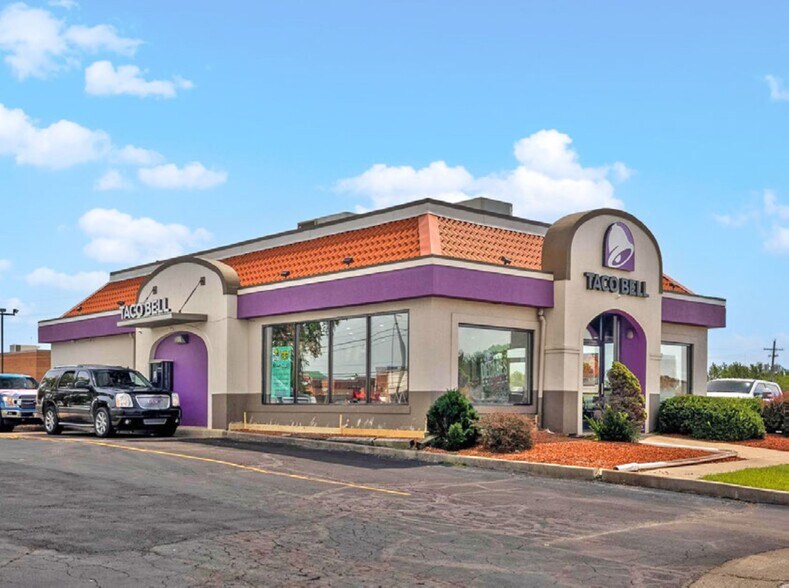 More Photos Of 2403 E Wabash St, Frankfort Fast Food For Sale