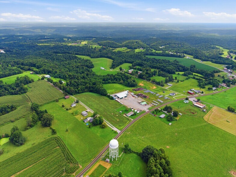 More Photos Of 7624 Liberty Rd, Columbia Manufacturing For Sale