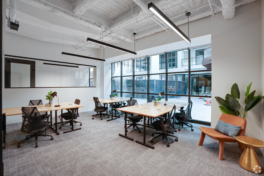 More Photos Of 3390 Mary St, Coconut Grove Coworking Space