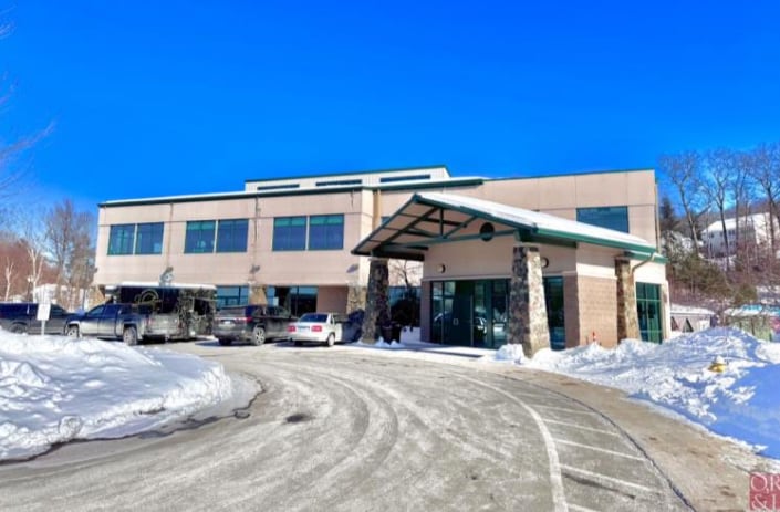 More Photos Of 100 Gerber Dr, Tolland Sports And Entertainment For Sale