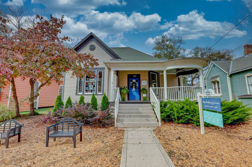 Primary Photo Of 808 Walker St, Columbia General Retail For Sale