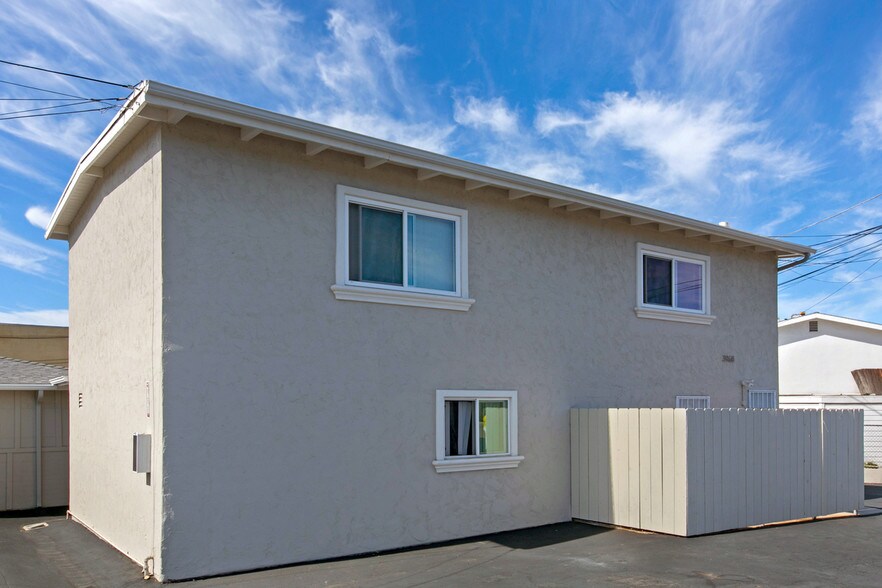 More Photos Of 3960-3968 Helix St, Spring Valley Apartments For Sale