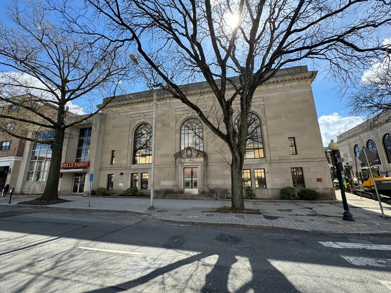 More Photos Of 210 Main St, Danbury Bank For Sale