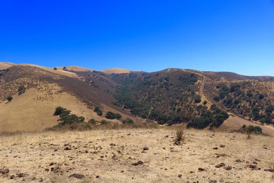 More Photos Of 32800 Johnson Canyon Rd, Gonzales Land For Sale