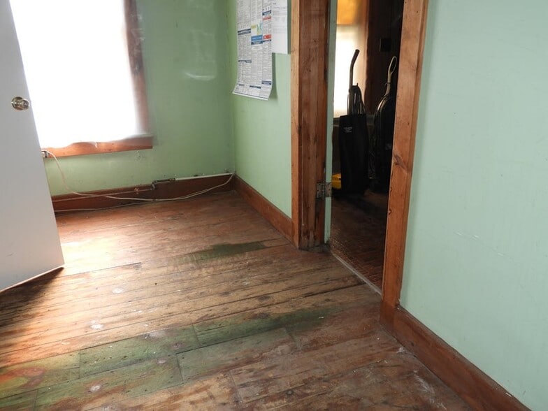 More Photos Of 3123 Miner Farm Rd, Altona Lodge Meeting Hall For Sale