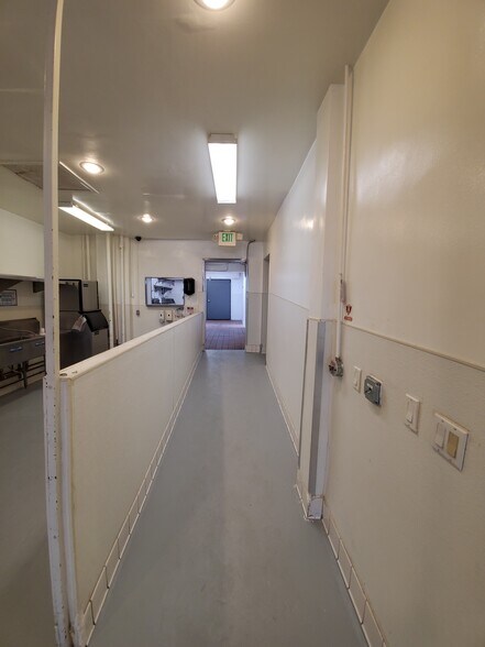 More Photos Of 3414 W Washington Blvd, Los Angeles Storefront Retail Residential For Sale