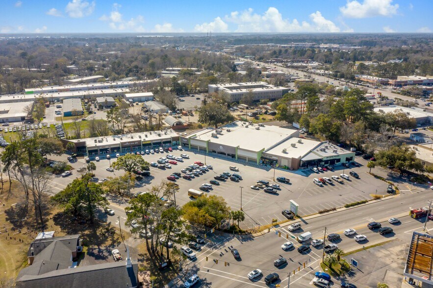 More Photos Of 1119 Wappoo Rd, Charleston Unknown For Lease