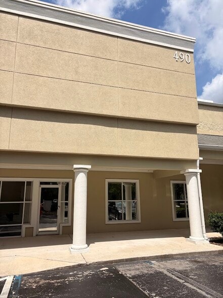 More Photos Of 490 NW 60th St, Gainesville General Retail For Lease