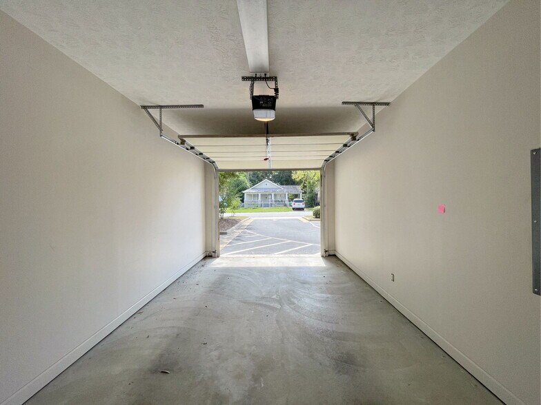 More Photos Of 1900 11th Ave, Columbus Medical For Lease