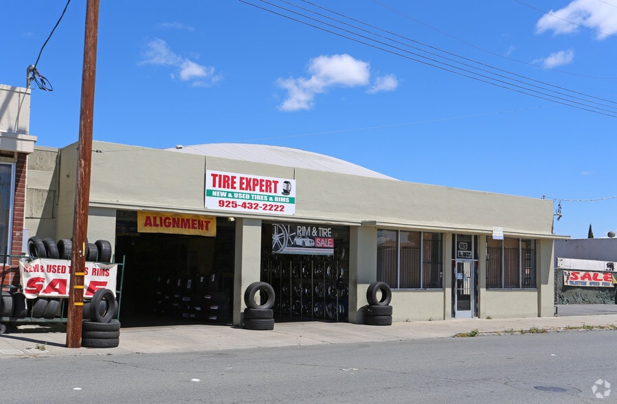 More Photos Of 415 E 10th St, Pittsburg Warehouse For Sale