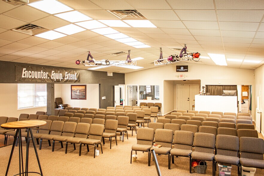 More Photos Of 3205 Lakeview Street, Bryan Religious Facility For Sale