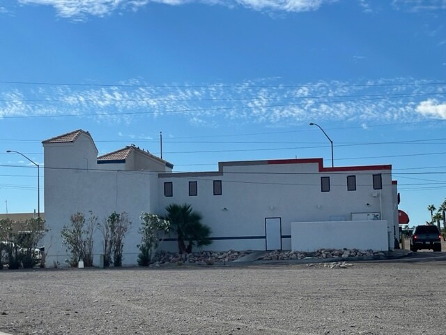 More Photos Of 1371 Hancock Rd, Bullhead City General Retail For Sale