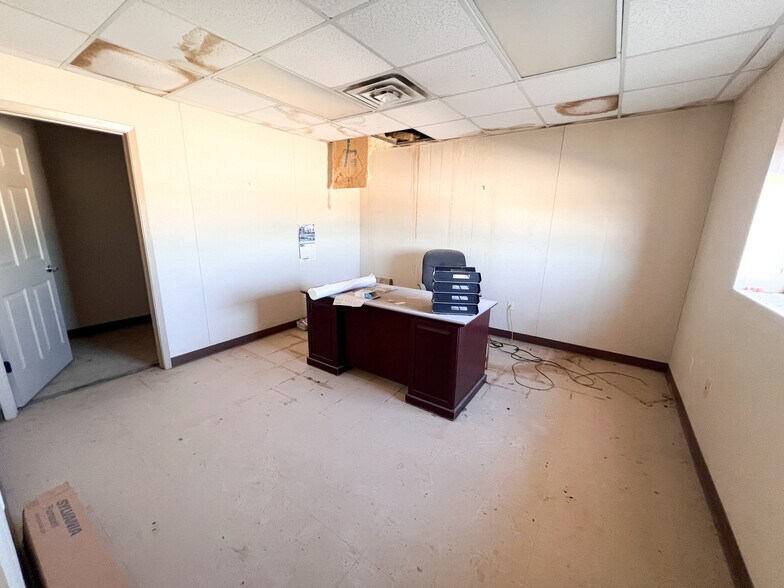 More Photos Of 7500 W Highway 80, Midland Industrial For Sale