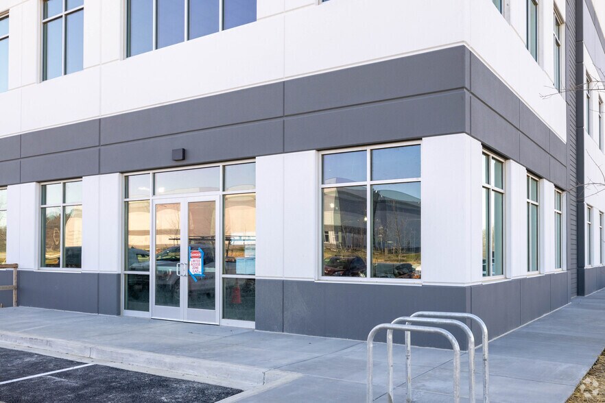 More Photos Of Route 301, Upper Marlboro Unknown For Lease