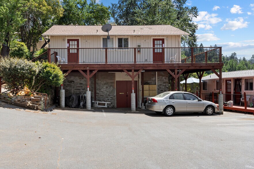 More Photos Of 308 N Washington St, Sonora Apartments For Sale