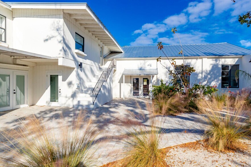 More Photos Of ,  Unknown For Sale