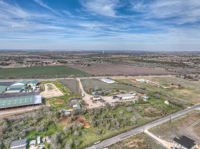 More Photos Of 931 W FM 78, Marion Land For Sale