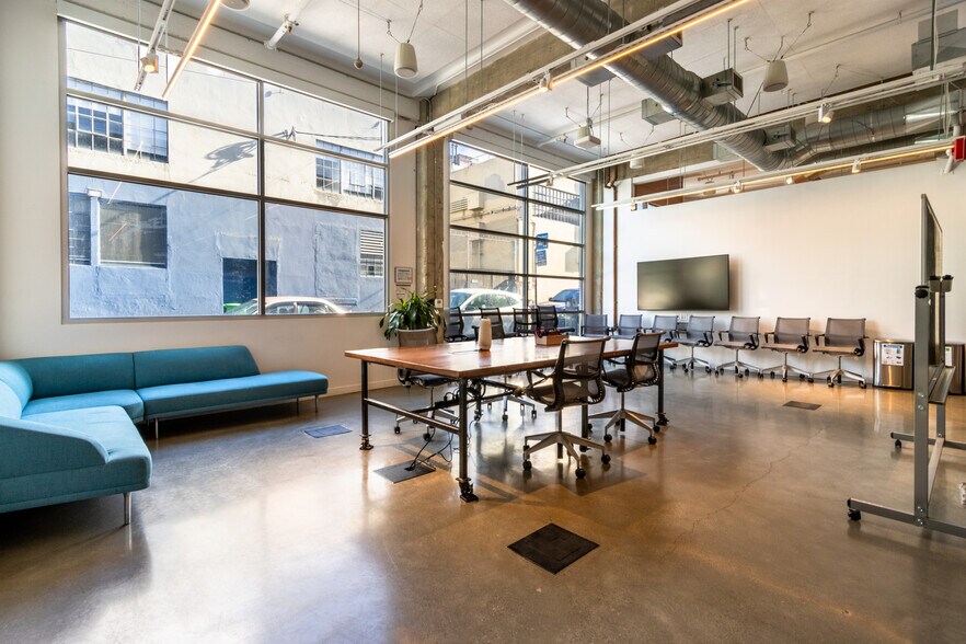 More Photos Of 425-427 Brannan St, San Francisco Showroom For Lease