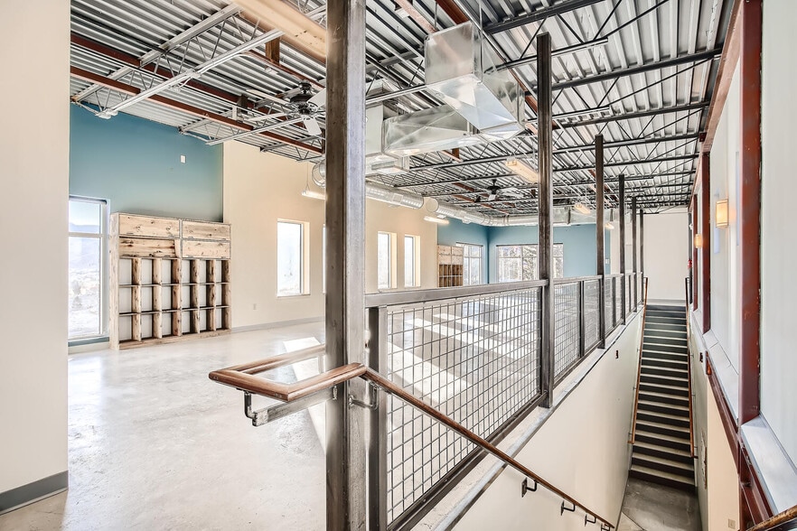 More Photos Of 1211 Avery St, Golden Office For Lease