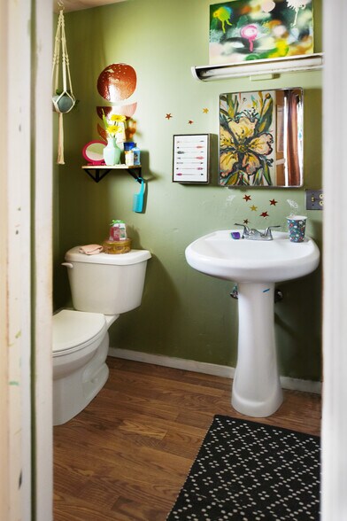 More Photos Of 200 E Vista St, Bisbee Movie Radio TVStudio For Sale