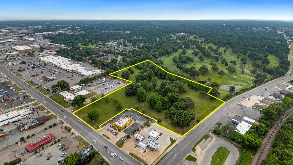 More Photos Of 901 S. Caraway Rd, Jonesboro Land For Sale