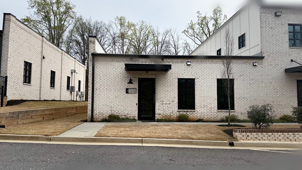 More Photos Of 6110 McFarland Station Dr, Alpharetta Office For Sale