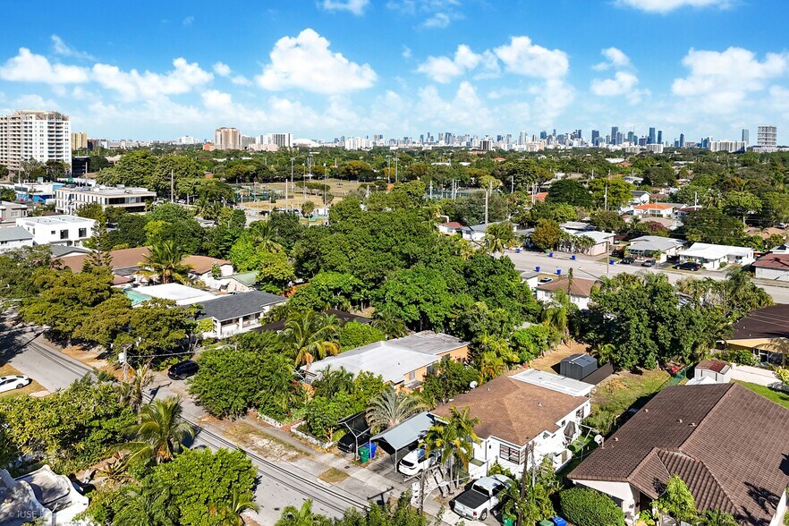More Photos Of 2845 SW 37th Ct, Miami Multifamily For Sale