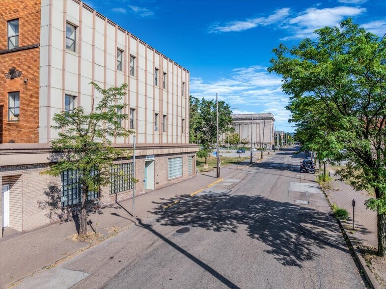More Photos Of 723 Braddock Ave, Braddock Office For Sale