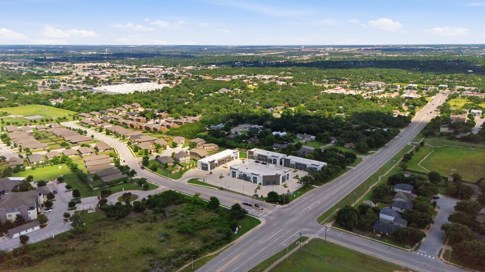 More Photos Of 610 Brashear Ln, Cedar Park General Retail For Lease