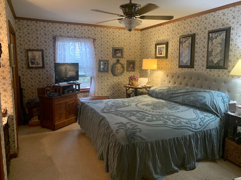 More Photos Of 20806 Bayside Ave, Rock Hall Assisted Living For Sale