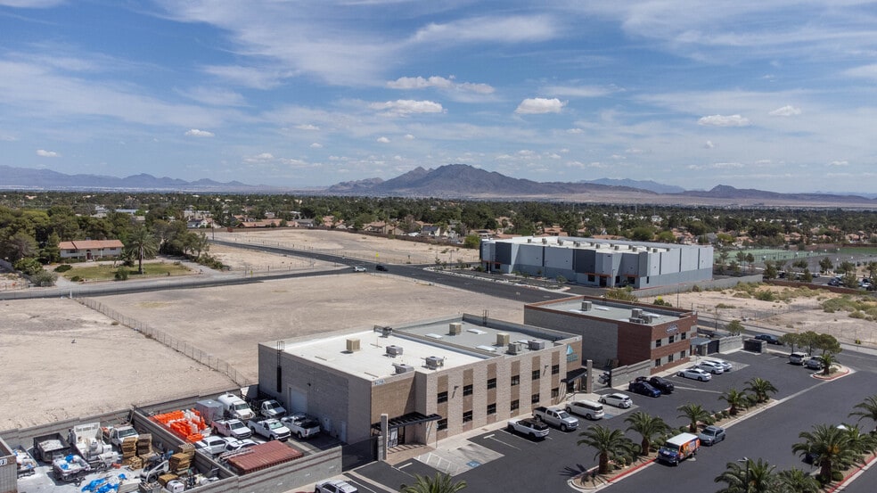 More Photos Of 5961 McLeod Dr, Las Vegas Warehouse For Sale