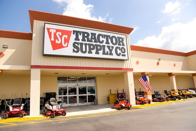 More Photos Of 1737 E Oak St, Arcadia Unknown For Lease