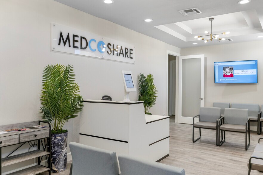 More Photos Of 3129 Kingsley Dr, Pearland Medical For Lease