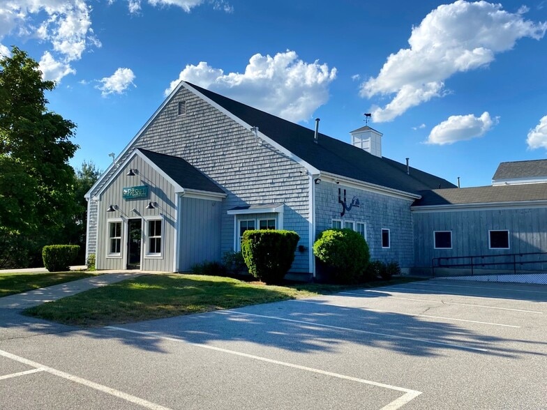 Primary Photo Of 112 Parker St, Newburyport Research And Development For Lease