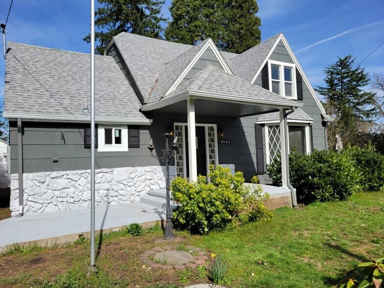 More Photos Of 6082 Main St, Springfield Multifamily For Sale