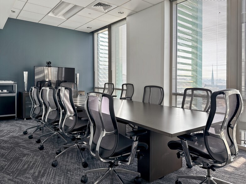 More Photos Of 445 Dexter Ave, Montgomery Coworking Space