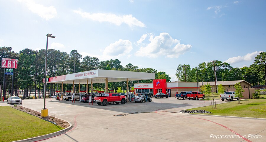 Primary Photo Of 401 S Beckham Ave, Tyler Convenience Store For Sale
