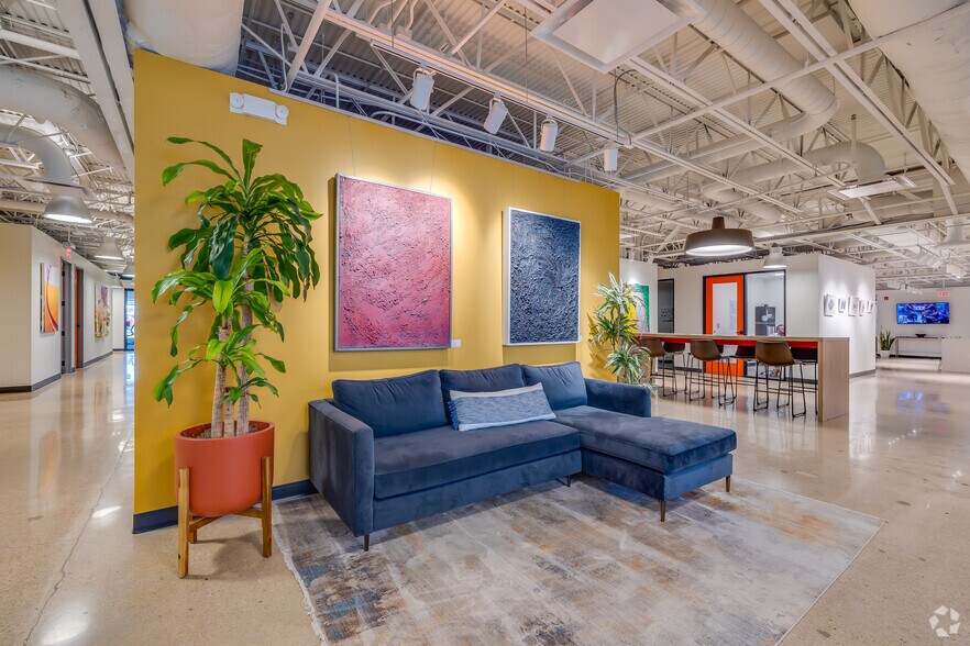 More Photos Of 110 S Hartford Ave, Tulsa Office For Lease