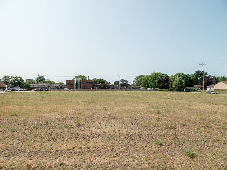 More Photos Of 532 Division St, Stevens Point Land For Sale