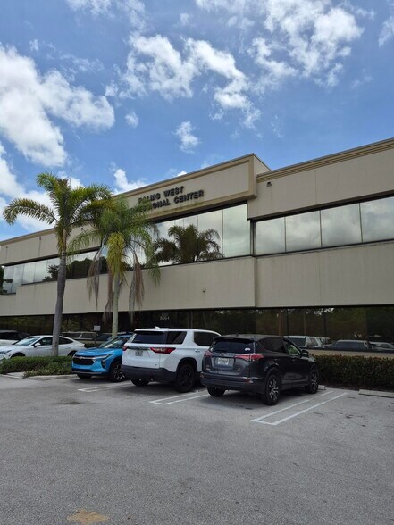 More Photos Of 12989 Southern Blvd, Loxahatchee Unknown For Lease