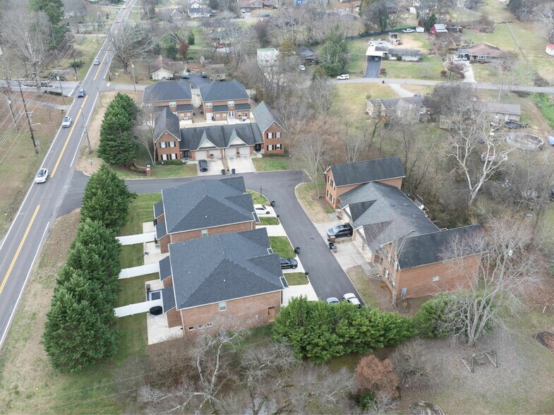 More Photos Of 7100 Dulaney Way, Knoxville Apartments For Sale