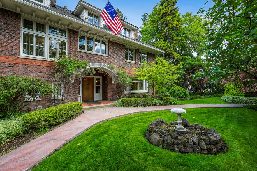 More Photos Of 820 W 7th Ave, Spokane Office Residential For Sale