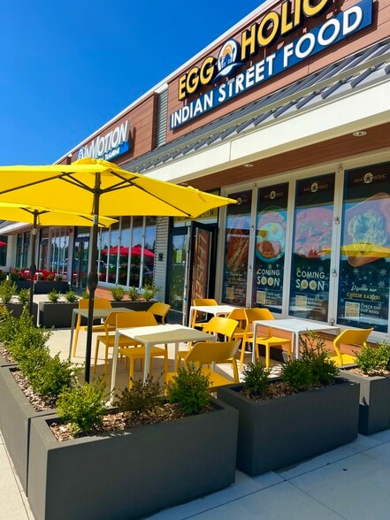 More Photos Of 380 Maple Ave, Shrewsbury Unknown For Lease