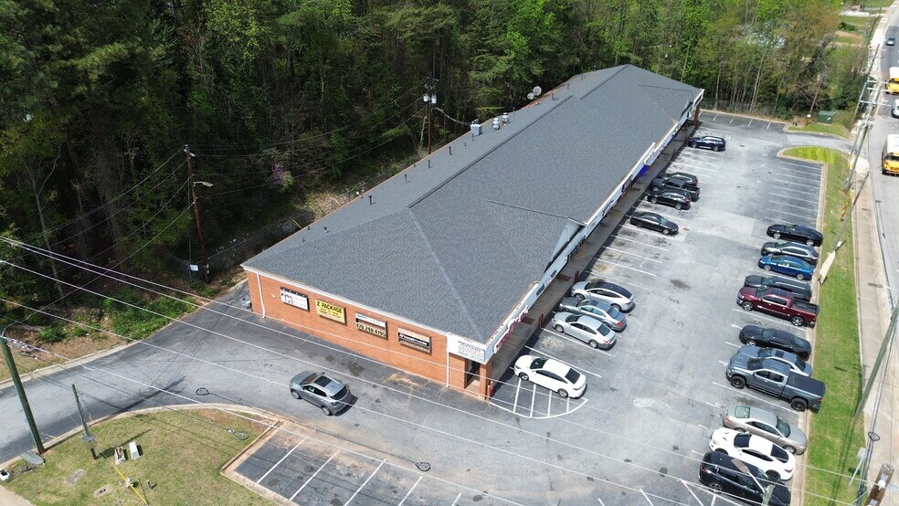 More Photos Of 414 N Hairston Rd, Stone Mountain Freestanding For Sale