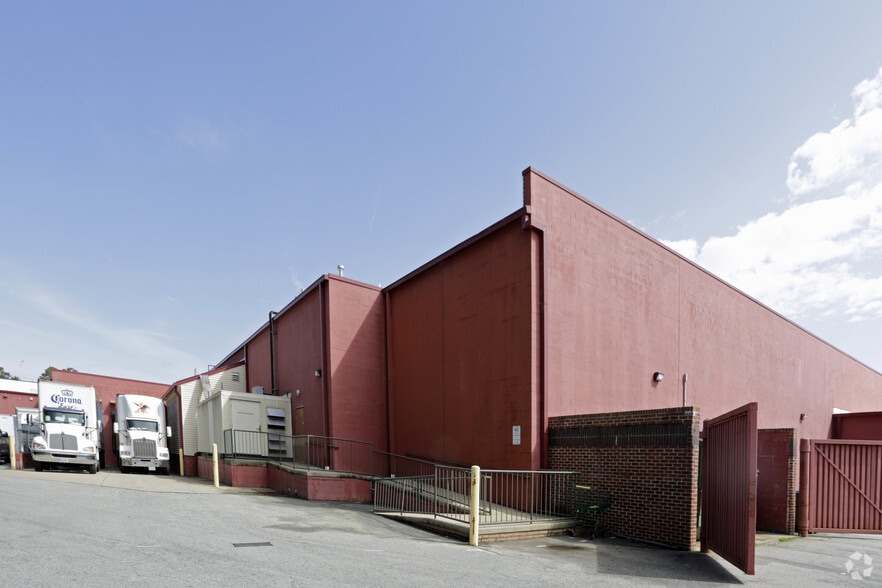 More Photos Of Bass Lake Rd @ Holly Springs Rd, Holly Springs Unknown For Lease